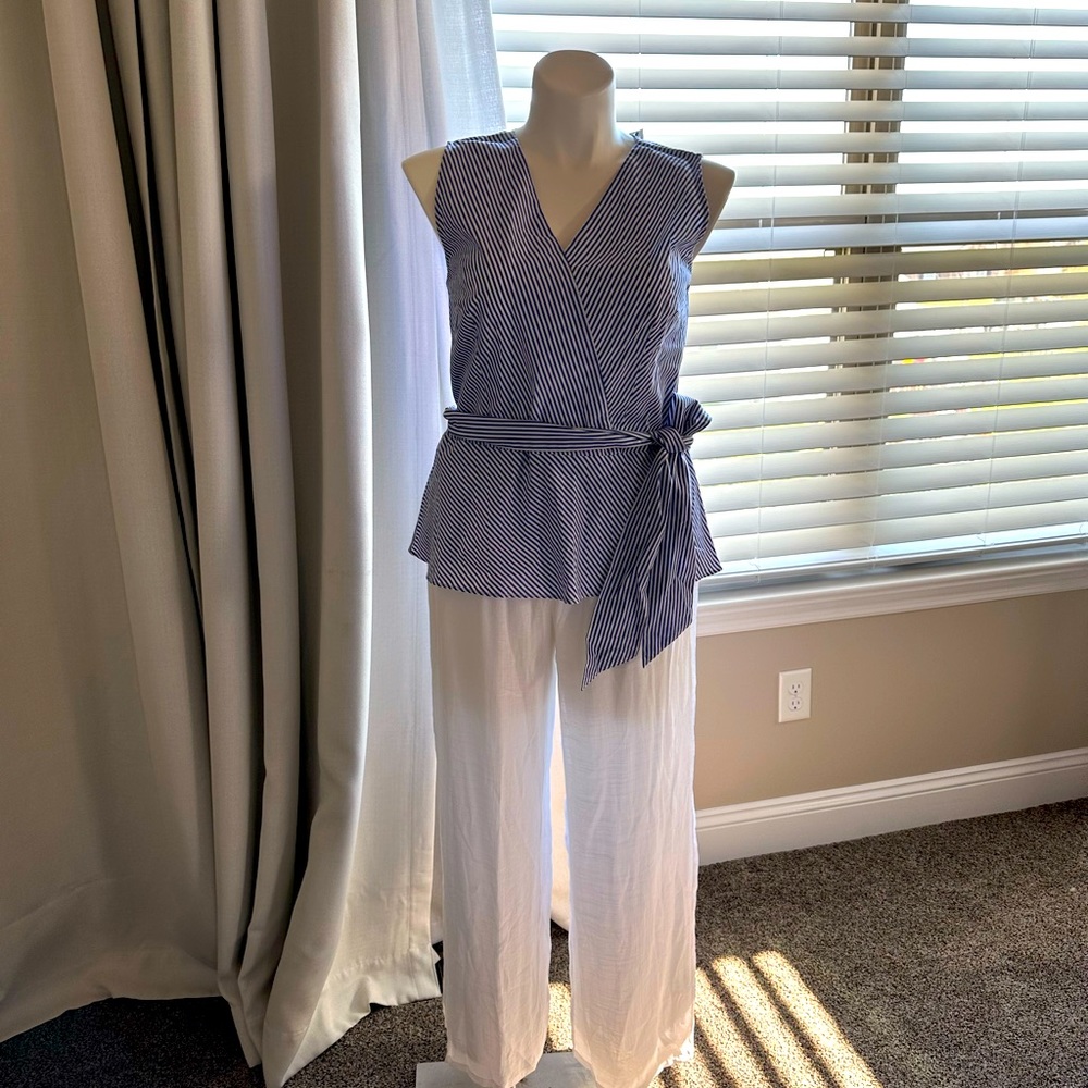 Talbots sleeveless belted v neck top size 14 NWT